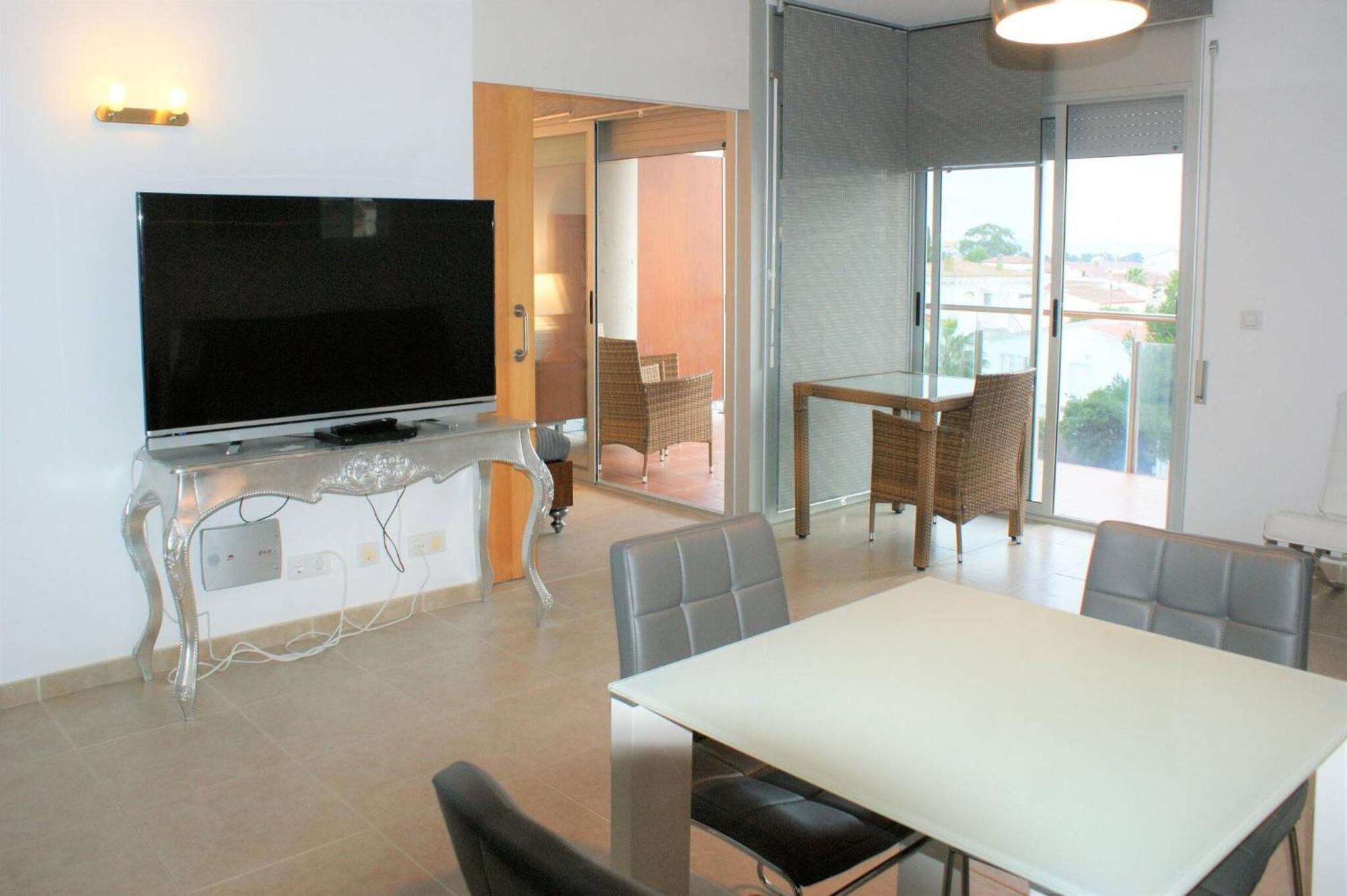 Apartamento En Roses Con Vistas Al Canal Y Piscina 外观 照片