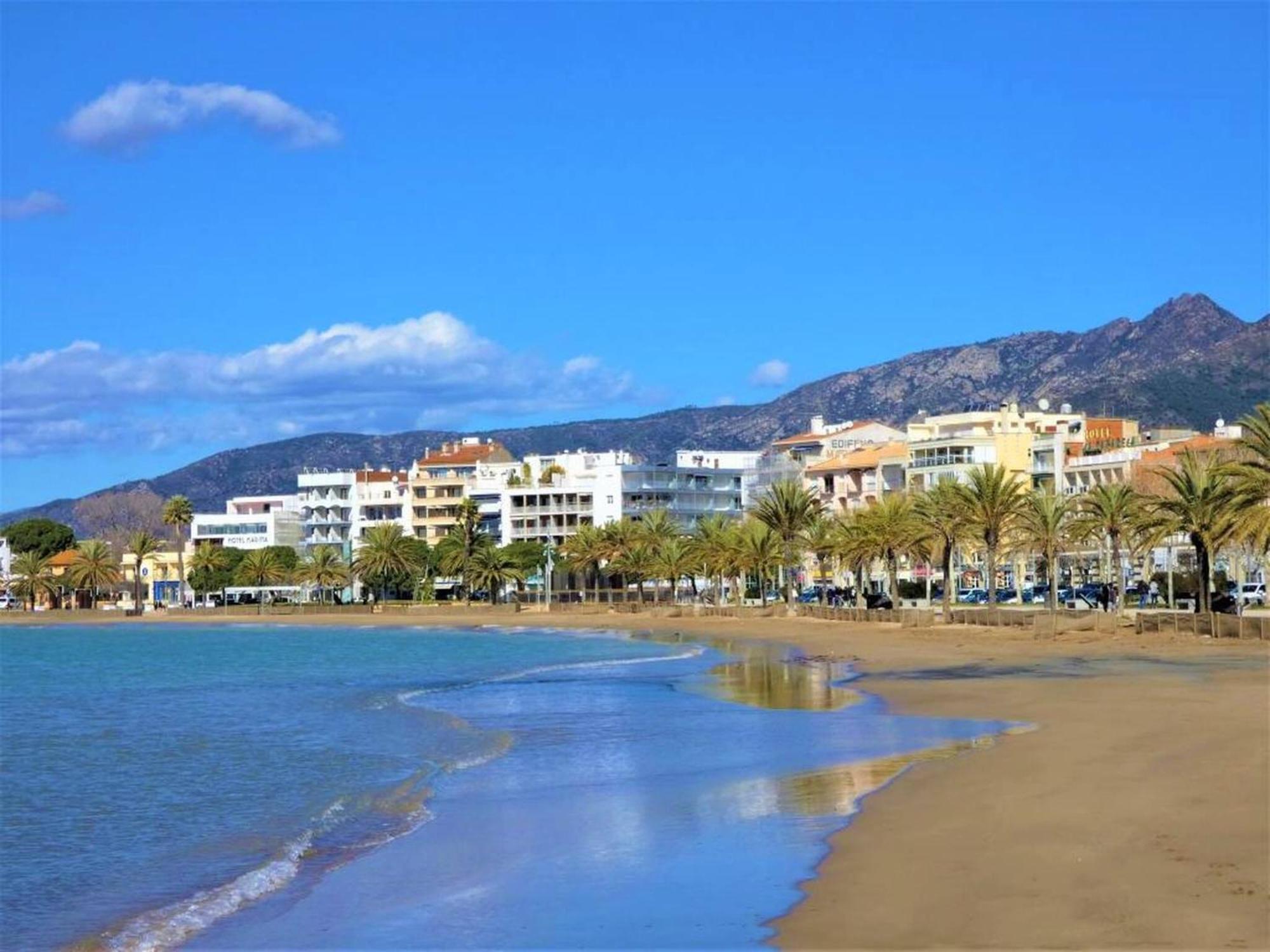 Apartamento En Roses Con Vistas Al Canal Y Piscina 外观 照片
